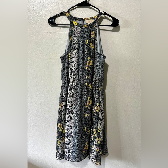 LOFT Tie Waist Floral Paisley Halter Dress - Medium - Picture 4 of 11